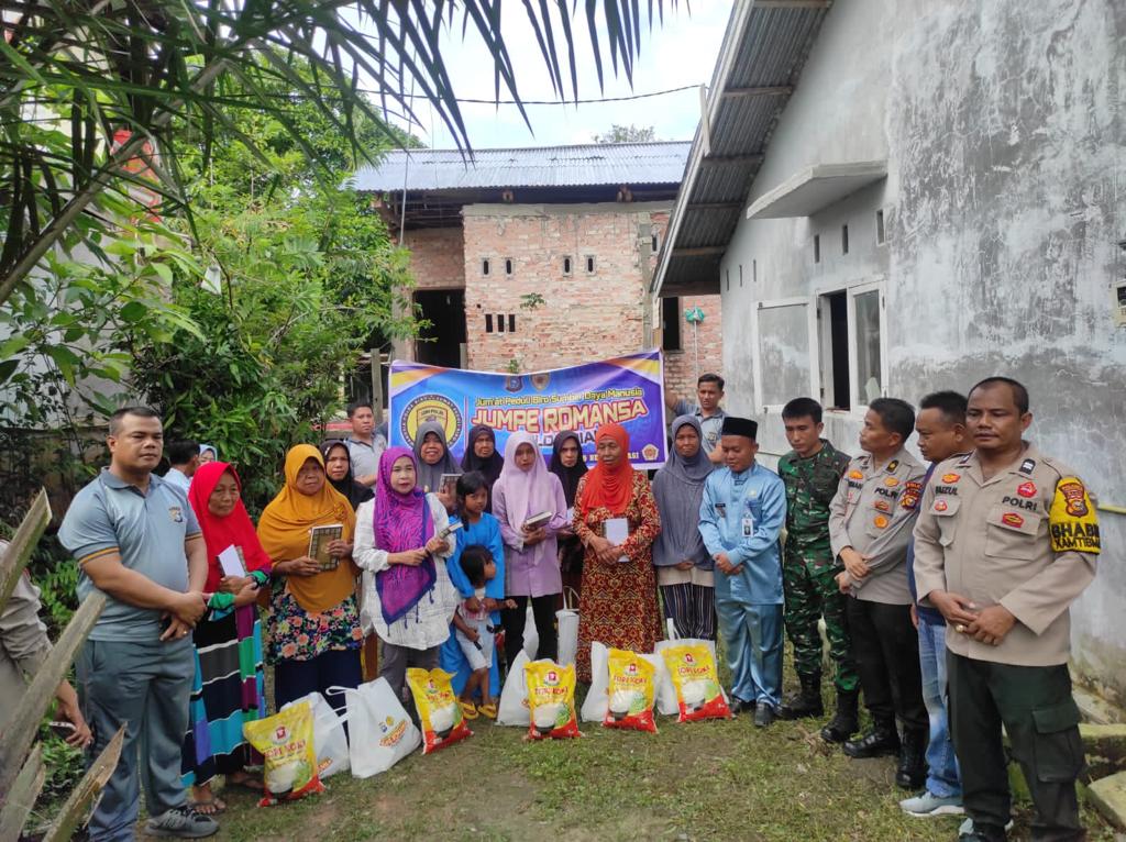 Tim Jumpe Romansa Polda Riau Kembali Salurkan Bantuan ke Warga Kurang Mampu
